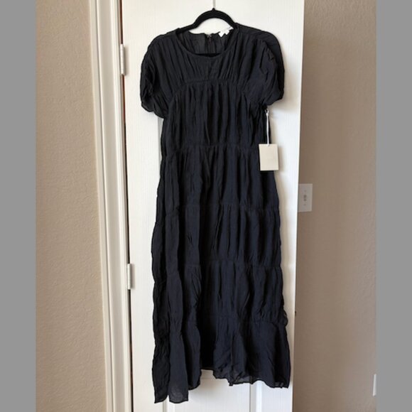 NWT All Row Black Tiered Dress Size Medium - Picture 1 of 3